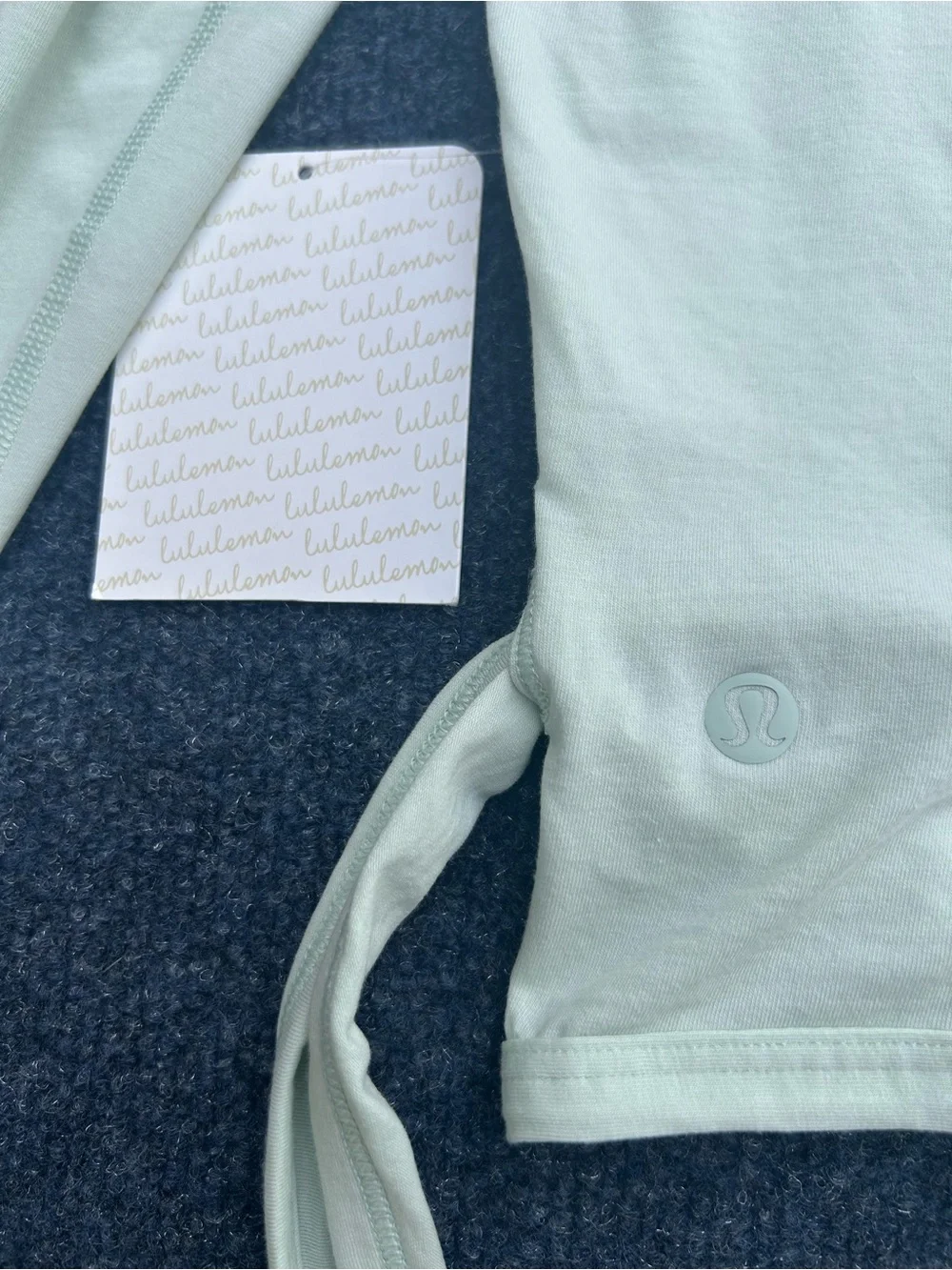 Lululemon NWT It’s A Tie Long Sleeve Top in Ocean Mist Size 6
